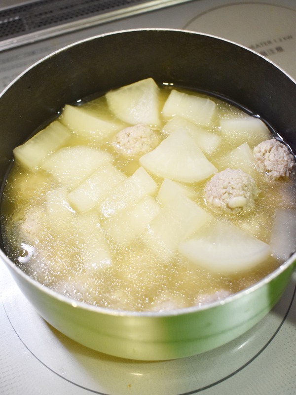 肉団子と大根の白スープ (8)