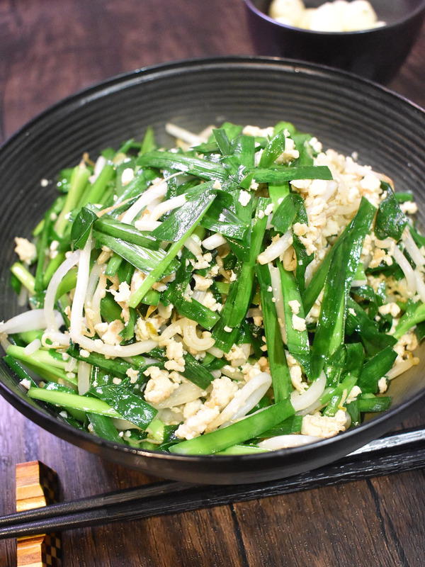 ニラと鶏ひき肉の中華炒め (2)