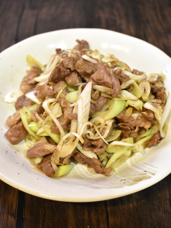 牛肉と白ねぎの醤油炒め (6)