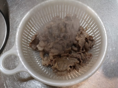 牛肉の柔らか蒸し煮 (3)