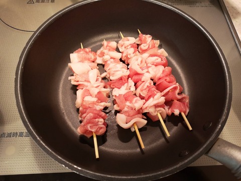 豚串焼き (4)