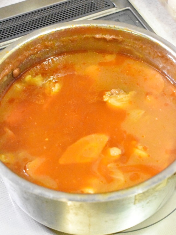 鶏手羽元のスパイシートマト煮込み (5)