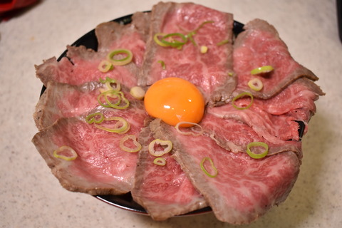 ローストビーフ丼 (4)
