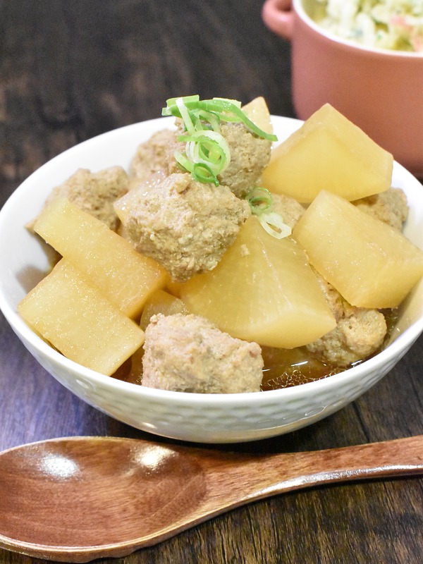 大根と肉団子の煮物 (2)