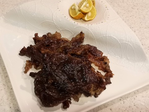 カリカリ牛肉焼き (6)