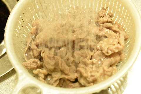 激辛牛しゃぶサラダ (6)