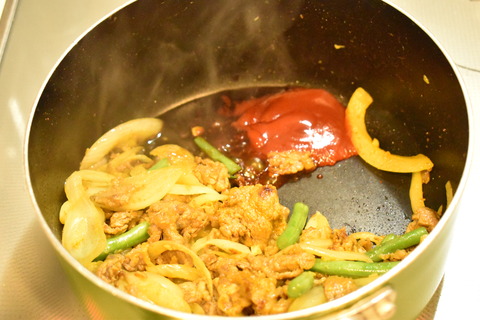牛肉といんげんのカレー炒め煮 (7)