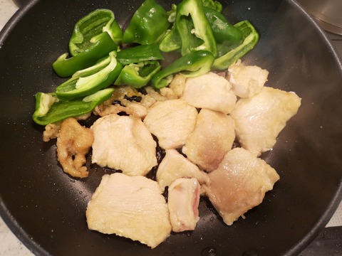 鶏むね肉の照焼き丼 (5)