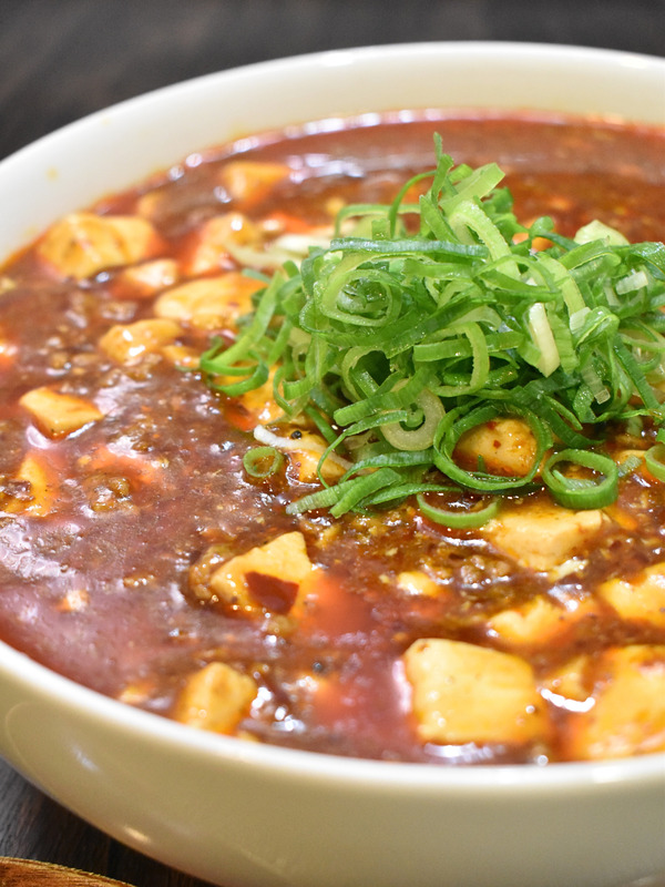 本場の麻婆豆腐の素 (1)