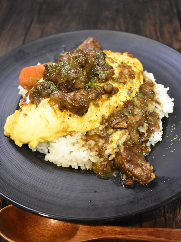 ビーフシチュー風オムライス (2)