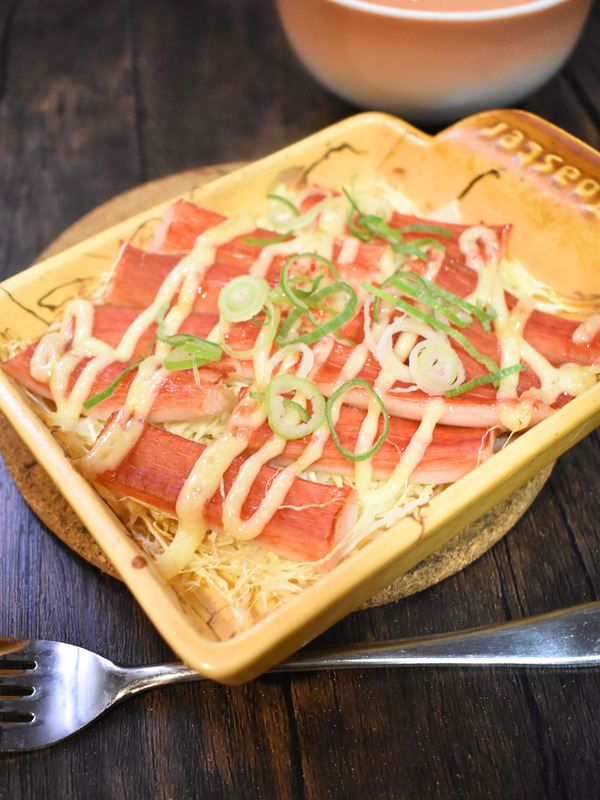 かにかまとキャベツのマヨネーズ焼き (2)