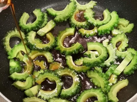 ゴーヤのおかか和え (6)
