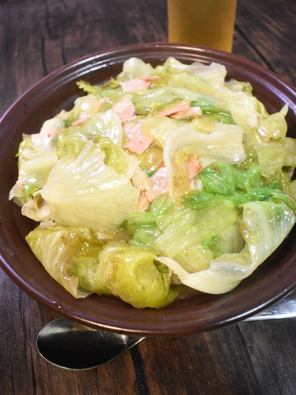 レタスとベーコンの中華丼 (2)