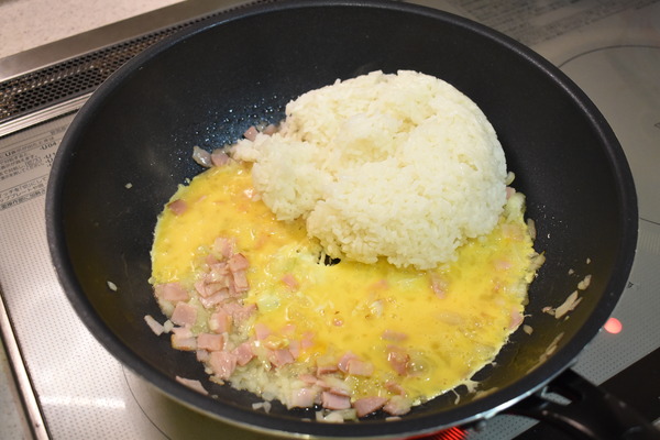 濃い炒飯 (4)