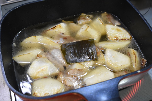 大根と豚肉の煮物 (5)