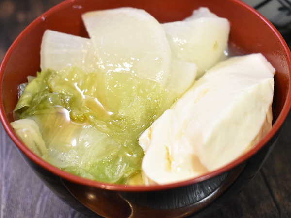 豆腐とレタスの中華スープ (1)