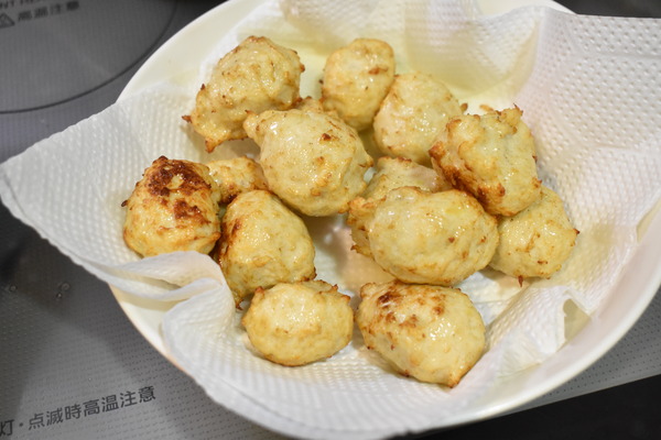 揚げ鶏団子 (7)