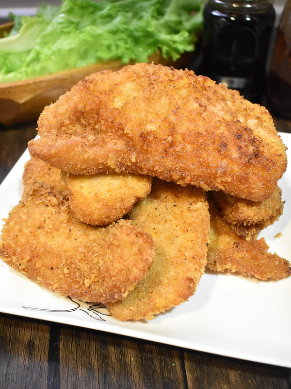 もも肉で山盛りとんかつ (2)