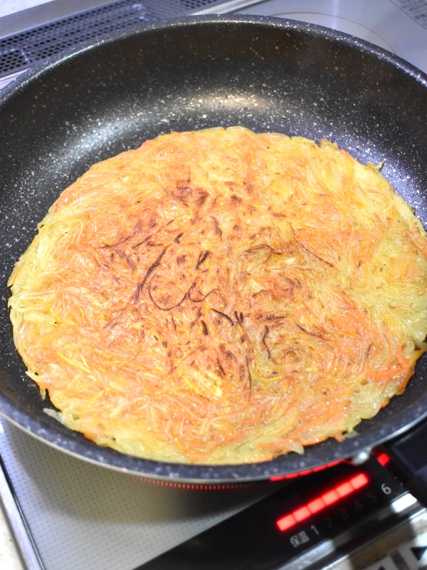 じゃがいもと人参のぺったん焼き (5)