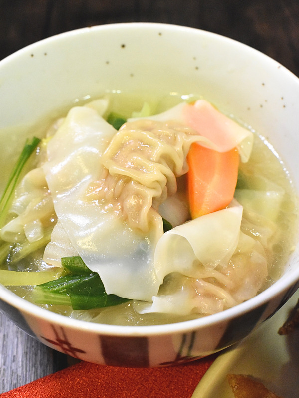 揚げワンタンと茹でワンタン (2)