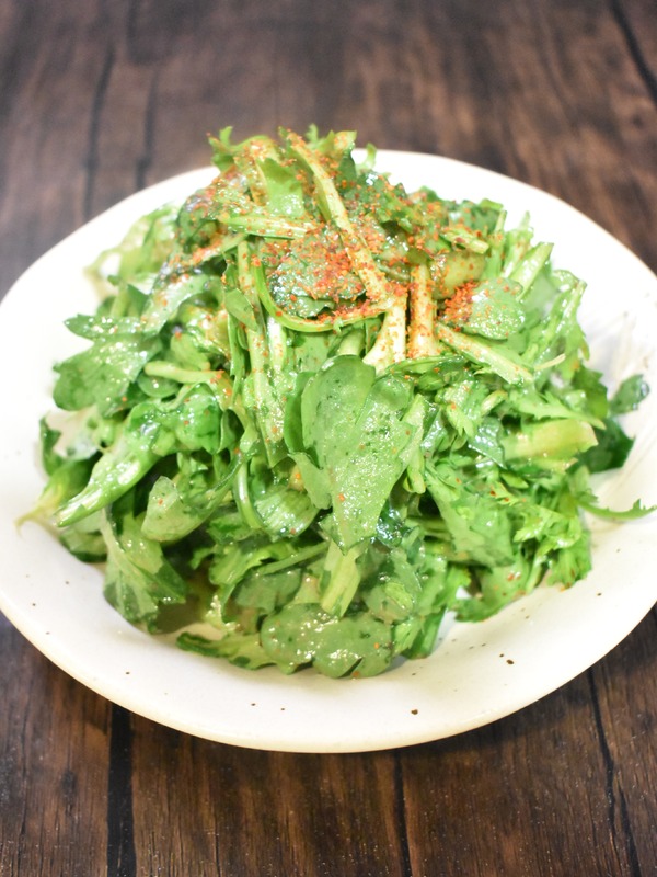 春菊の梅肉和え (4)