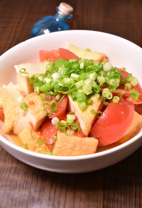 厚揚げとトマトのレンジ蒸し (1)