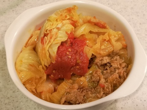 たっぷりキャベツと牛肉のトマト煮込み (8)