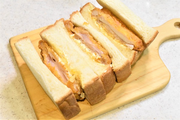 ファミチキサンド (6)