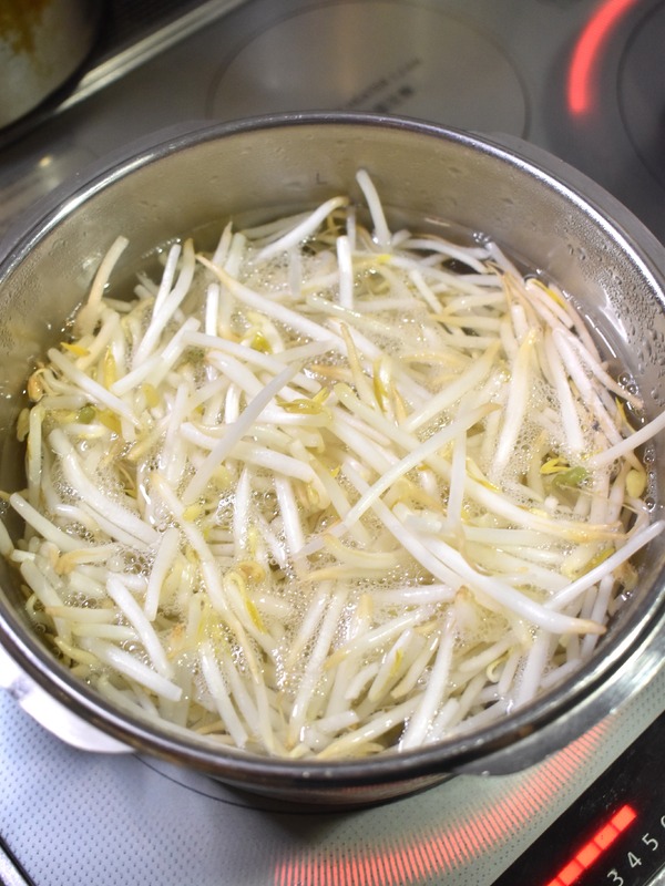 もやしのエビー油和え (4)