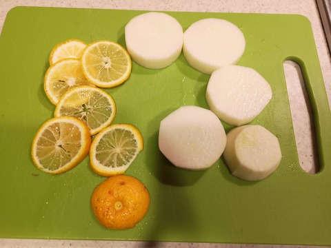 大根の柚子味噌漬け (2)