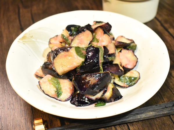 揚げ茄子の梅肉和え (2)