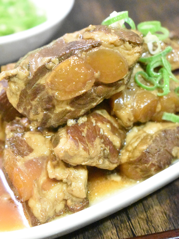 豚軟骨の醤油煮込み (1)