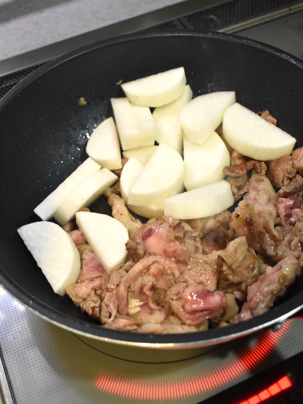 牛肉と大根のトマト煮込み (4)