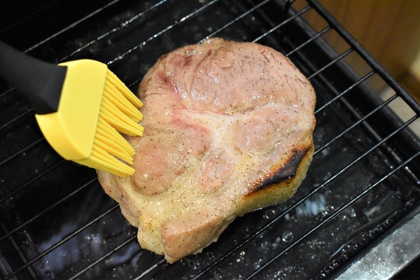 豚型ロースの白ワイン焼き (5)
