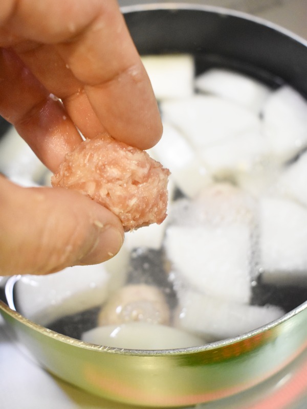 肉団子と大根の白スープ (5)