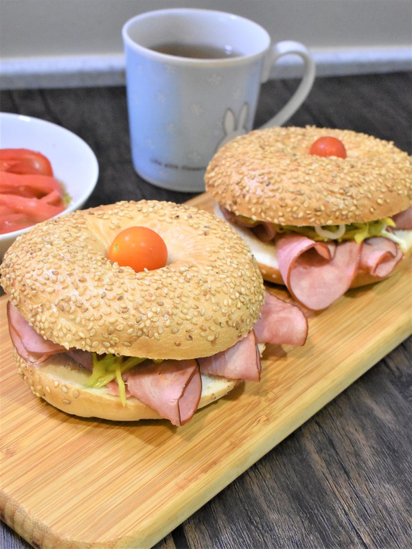 ベーグルハムサンド (2)