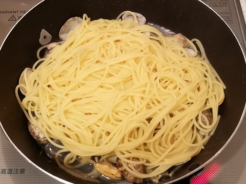 あさりと豆苗のパスタ (8)