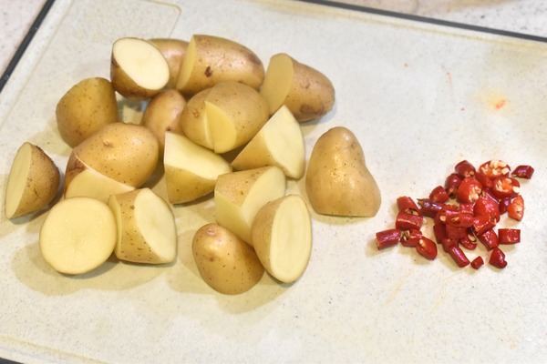 ピリ辛中華ポテト (3)