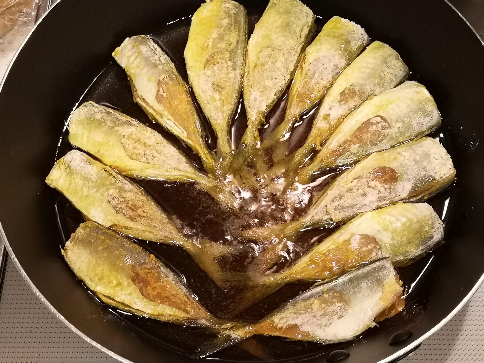 丸ごと骨までバリバリ 小鯵のカレー揚げ 気まま料理で レシピとか Powered By ライブドアブログ