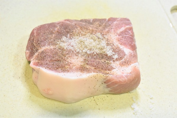 豚型ロースの白ワイン焼き (3)