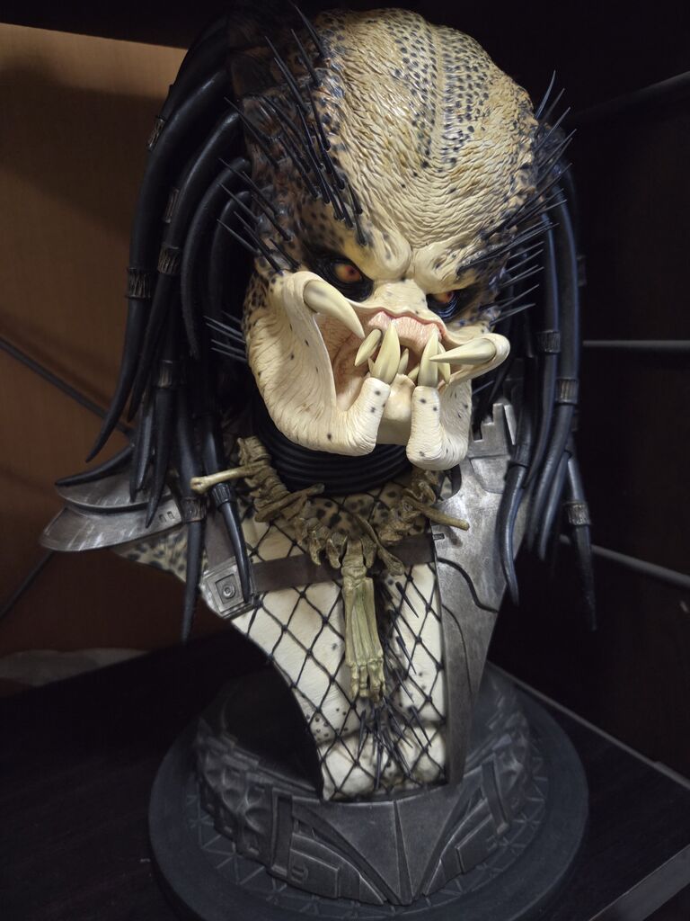 SIDESHOW プレデター／レジェンダリースケール 1/2バスト : Santastic