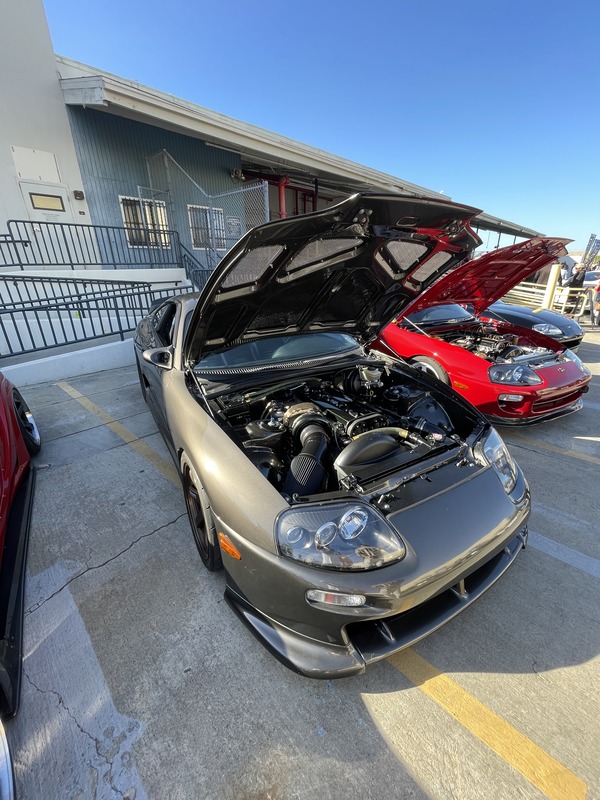 Photo 2022-11-06 14 05 26