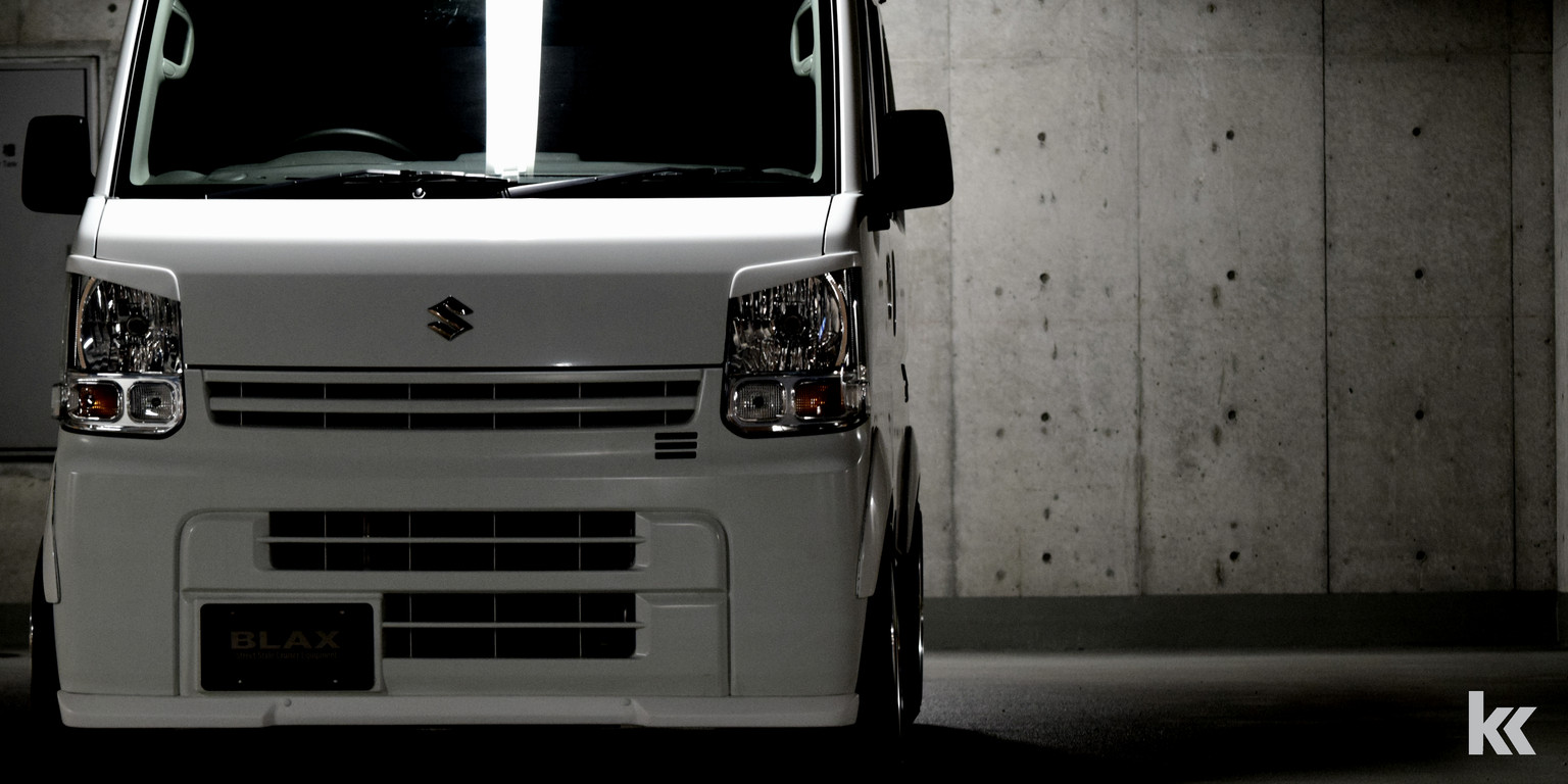 BLAX DA17V Every Van Body Kit Detail : BLAX STYLE BLOG