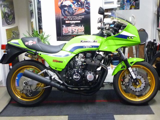 バンス＆ハインズ製 マフラー GPZ750F使用 Bagus! motor cycle