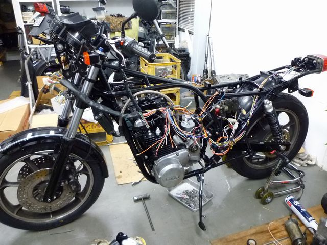 Z1-R メインハーネス交換 その2 : BL FACTORYのブログ