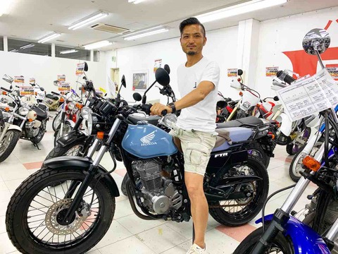 ル*フ様 ftr223ボニーブルー　純正タンク FTR223 純正タンクボニーブルー