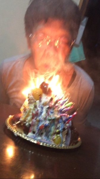 ネット おばあちゃんの６８歳の誕生日に年齢分のロウソクをつけたらケーキが大炎上 写真あり なんじゃーnews 気になった2chニュースまとめ