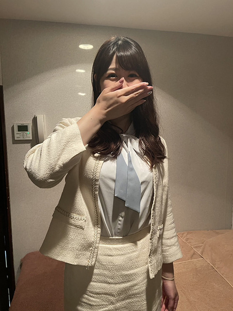 ハールブルク_森下果恋_生写真1