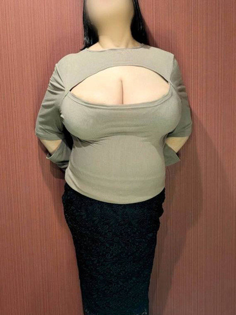 豊満熟女_いぶき_3