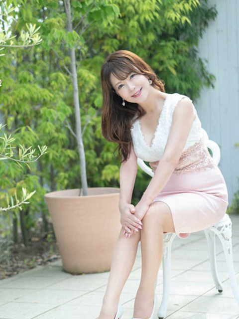 プレジデントハウス_葉月美優2